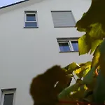 Petite Bellevue II